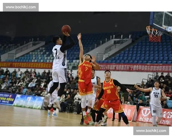 聚焦篮球比分直播实时战况解析与赛场热点追踪全网同步更新精彩不断 聚焦篮球比分直播实时战况解析与赛场热点追踪全网同步更新精彩不断